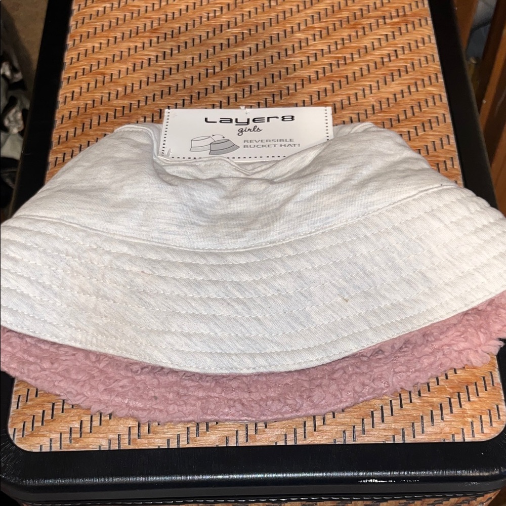 💋2 Kids Reversible Bucket Hat NWT Size 7&8(READ DESCRIPTION)